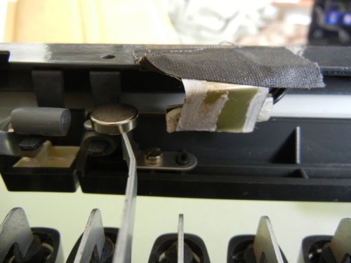 magnet and switch for space bar